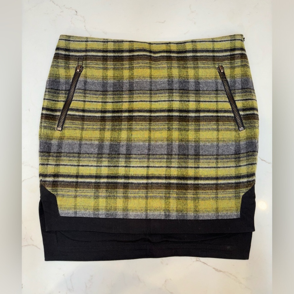 L.A.M.B. Wool Skirt Size 4, Green Plaid